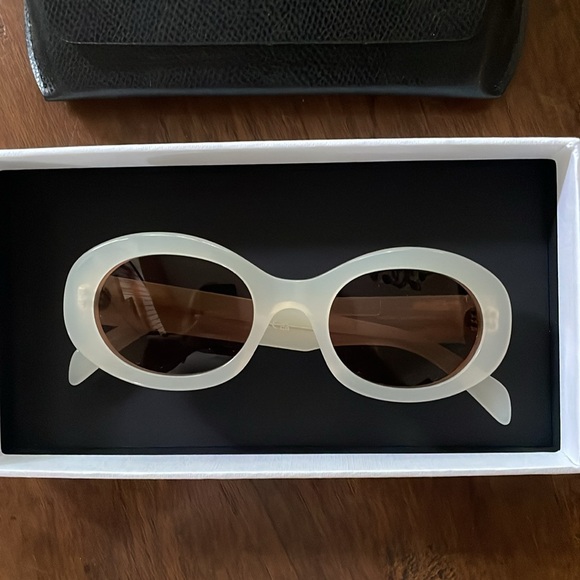 Celine Triomphe Sunglasses - Picture 2 of 9
